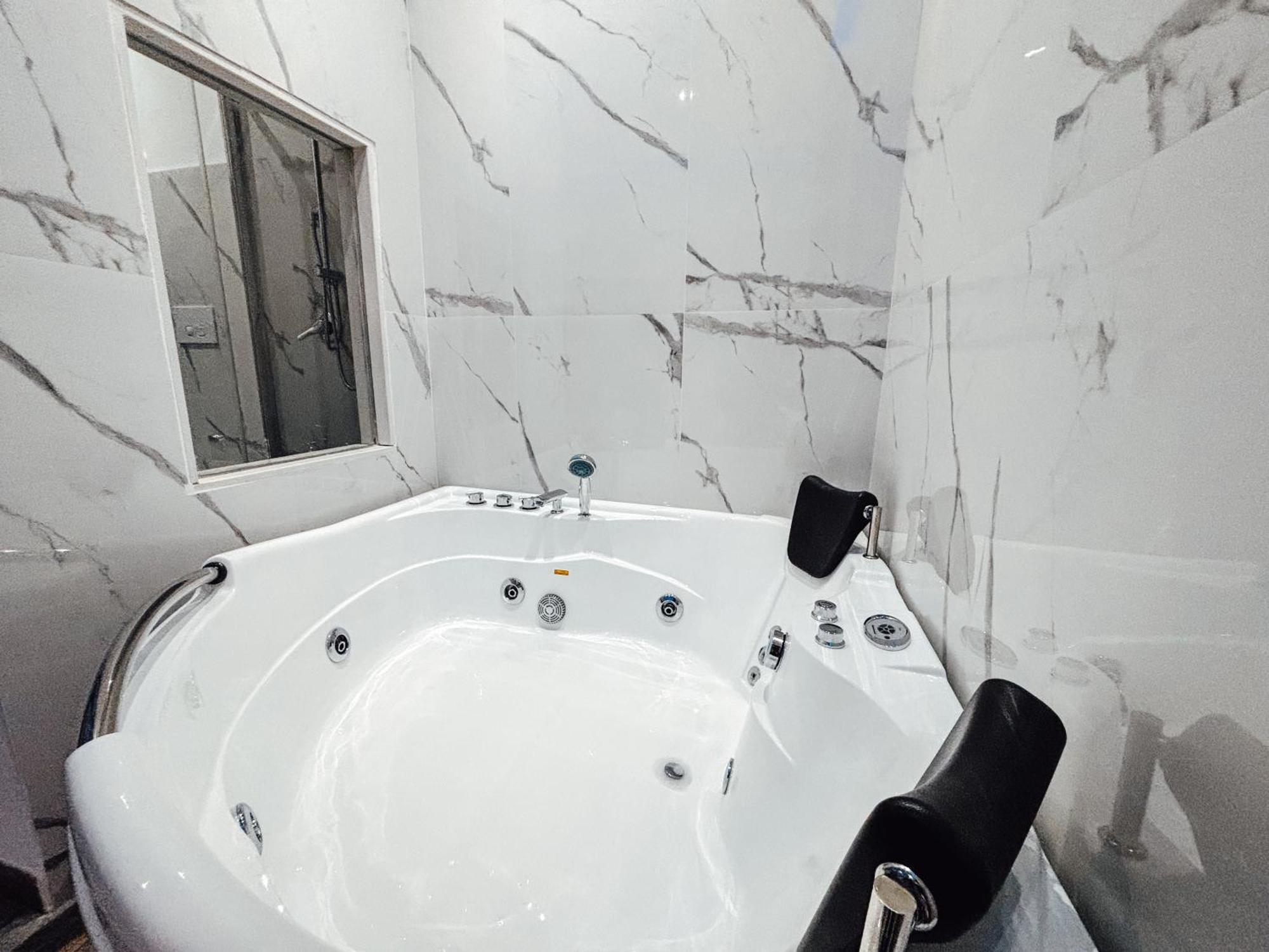 Matriosca Suites Рим Екстер'єр фото